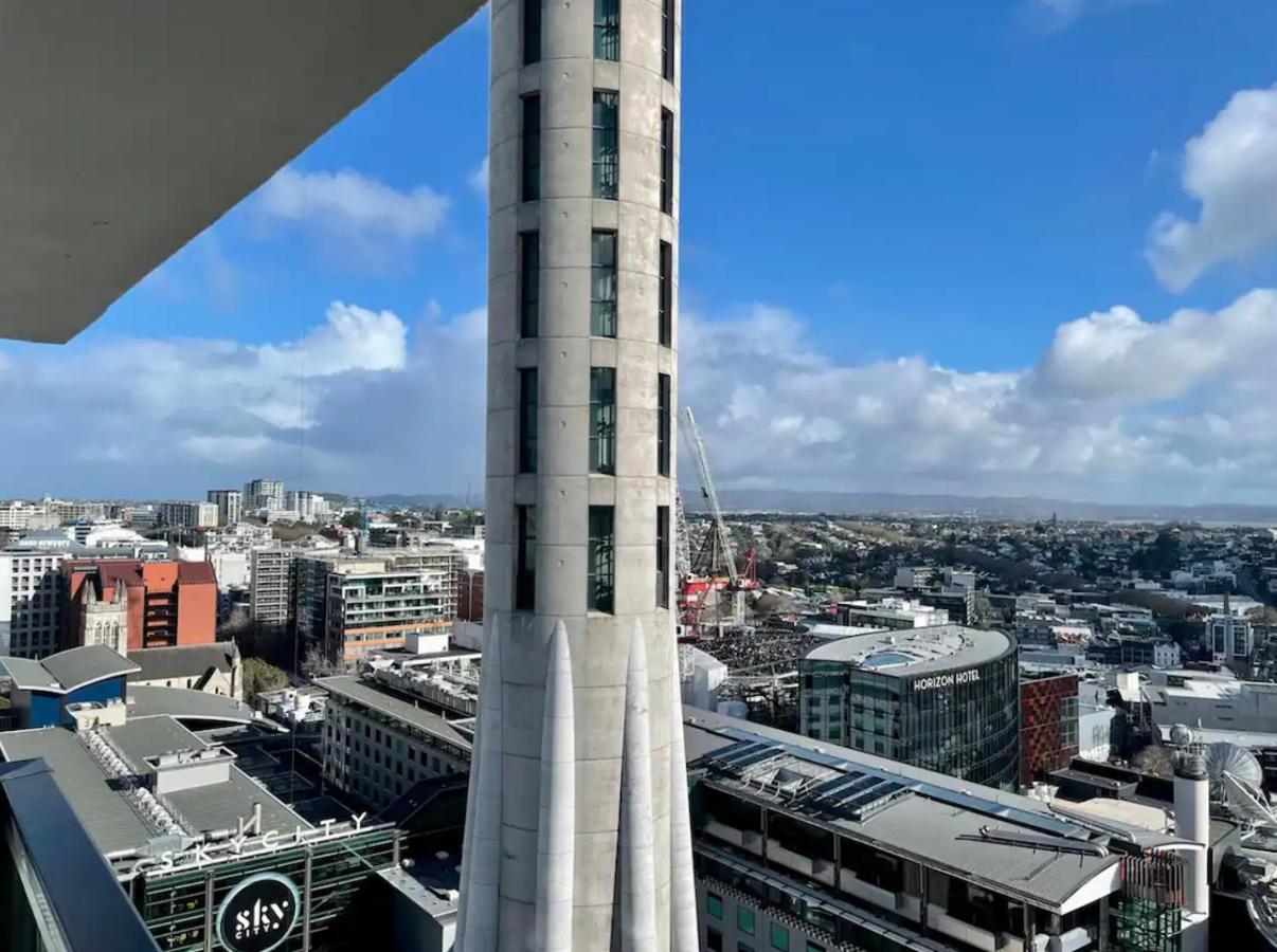Skytower View And Seaview 2 Bedroom Apartment 오클랜드 외부 사진